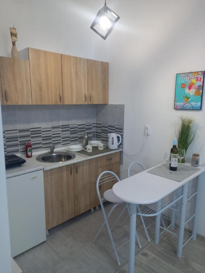 Apartment Capital Town Novi Sad Esterno foto