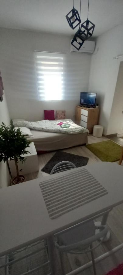 Apartment Capital Town Novi Sad Esterno foto